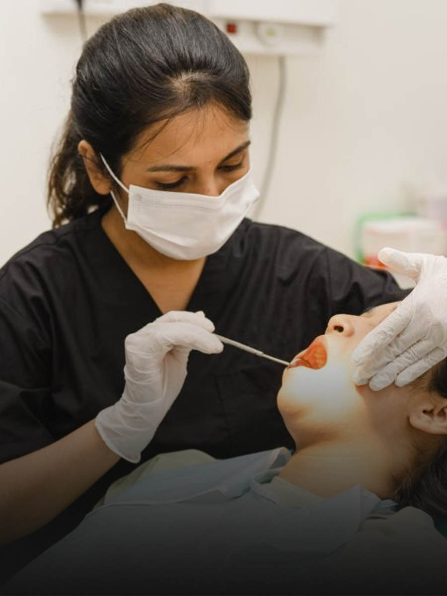 How Dentists Detect Hidden Oral Health Issues Early